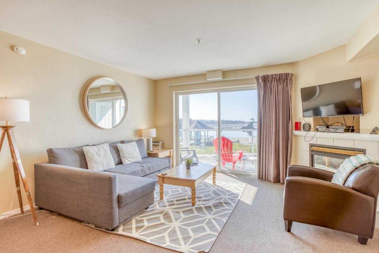 Birds Nest Suite Lincoln City Exterior foto
